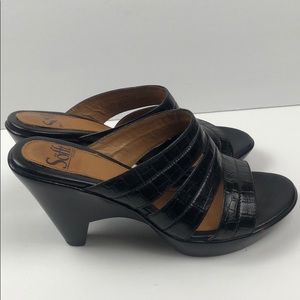 Sofft Black Croc-Embossed Heels